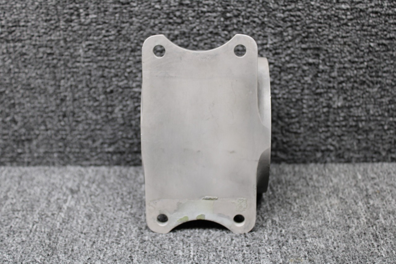 LM827-SA10 Garret TPE331 Lord Engine Shock Mount Housing