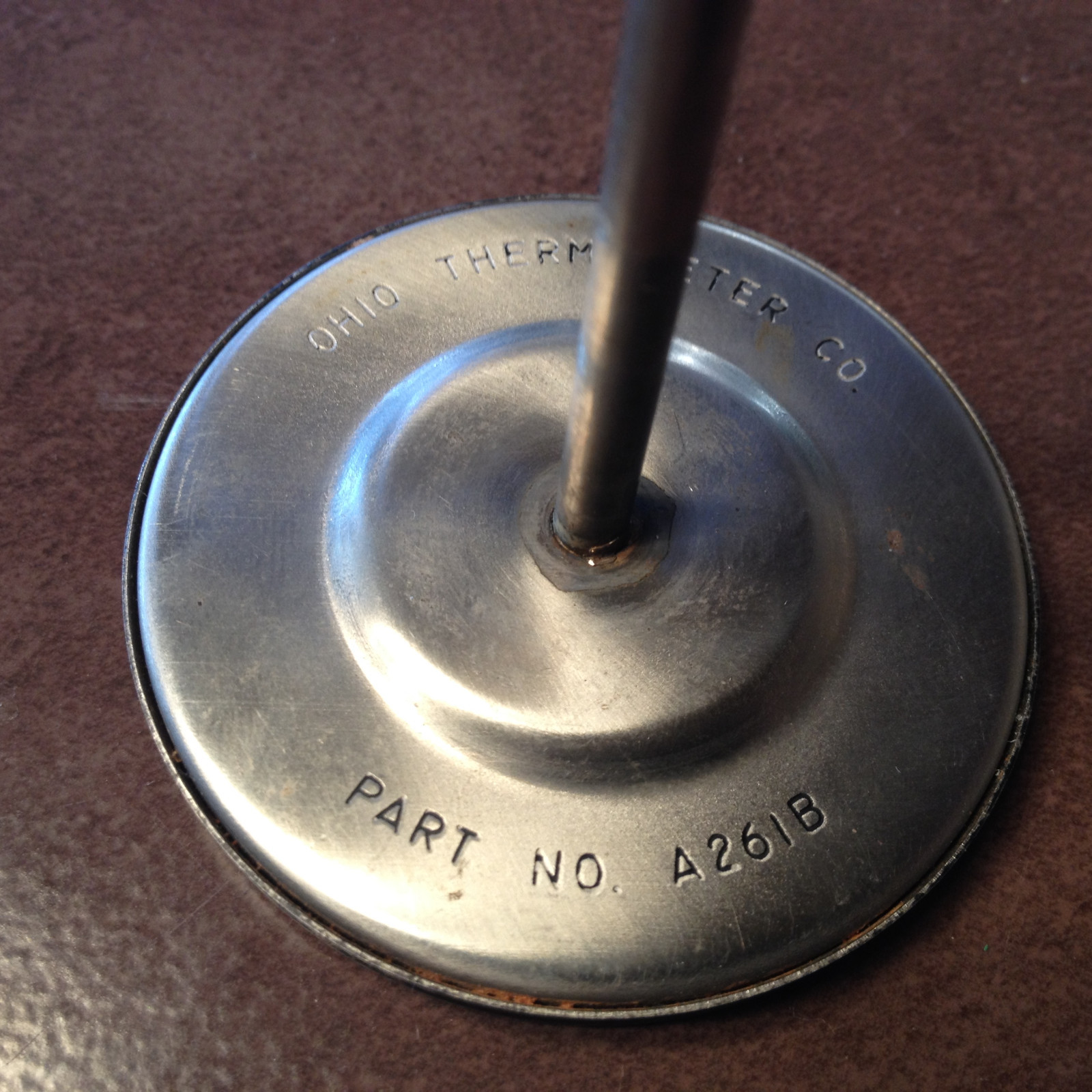 Free Air Gauge, Ohio Thermometer Co. A261B in Celsius