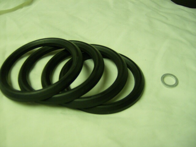 1, ONE Main Landing Gear Strut Seal Kit Vultee BT-13 SNV Valiant Aircraft WWll