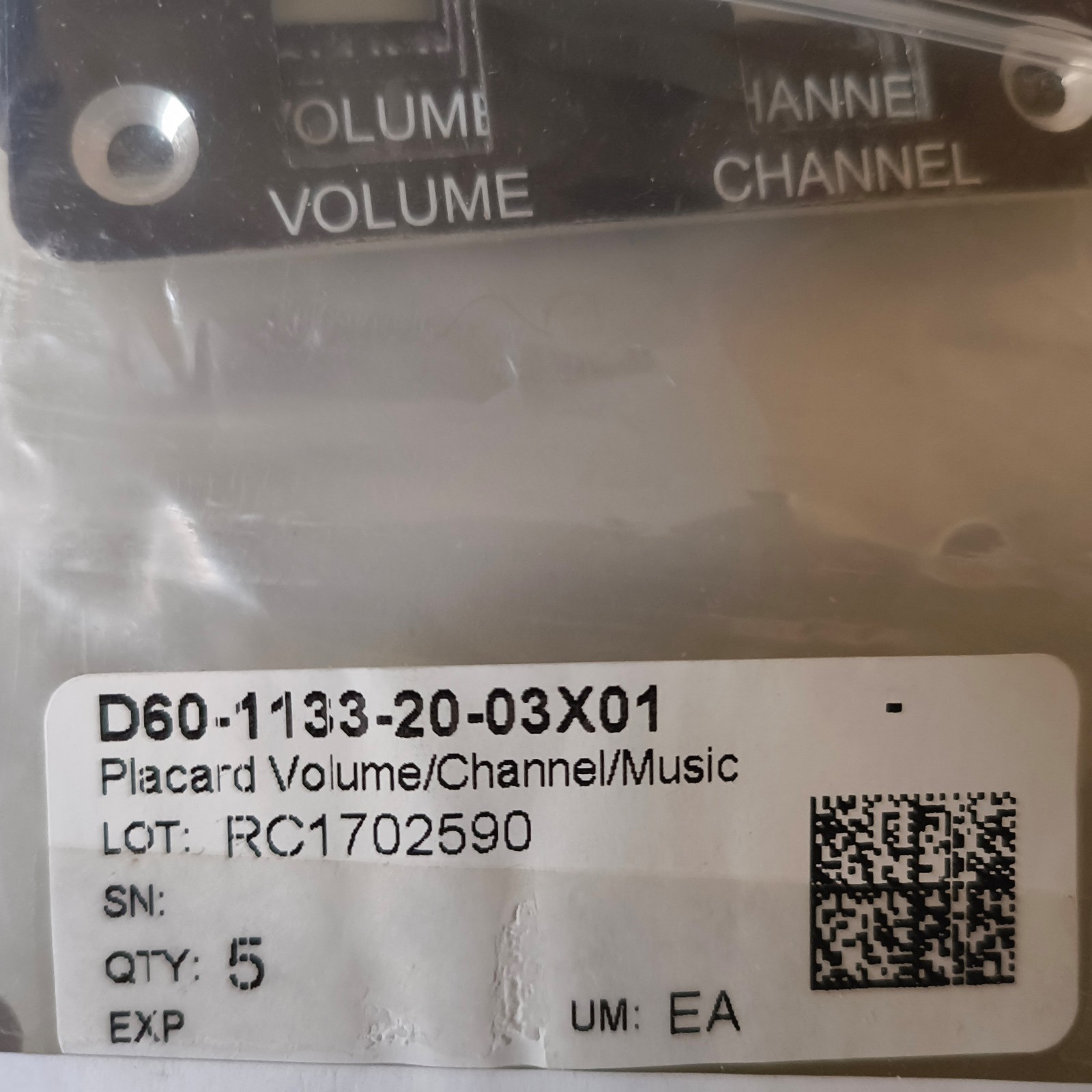 Diamond Aircraft DA42 TWIN STAR D60-1133-20-03X01 Placard Volume/Channel/Music