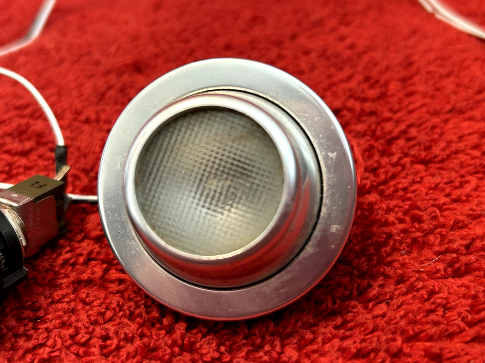 AIRCRAFT 1 3/4 IN. CABIN SWIVEL LIGHT WITH SWITCH