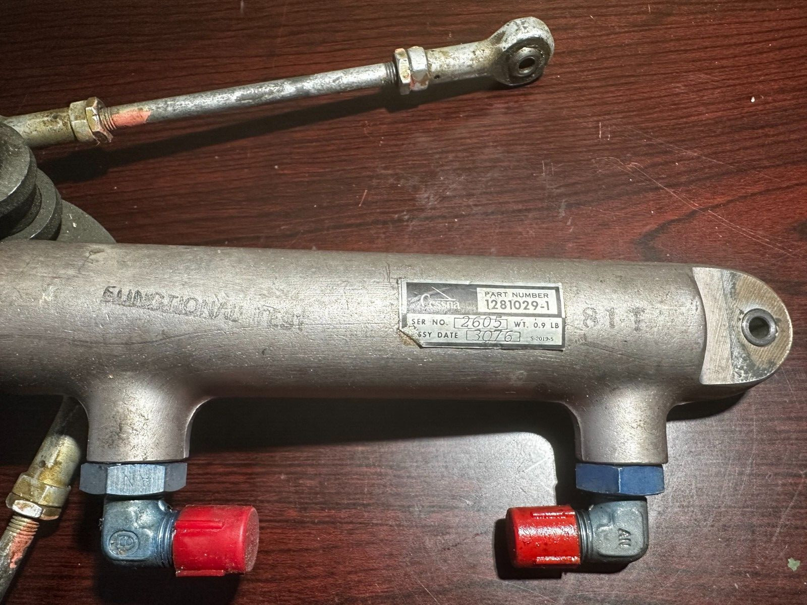 Cessna 210 main gear door actuator w/ bellcrank rods 1281029-1 guaranteed 30 day