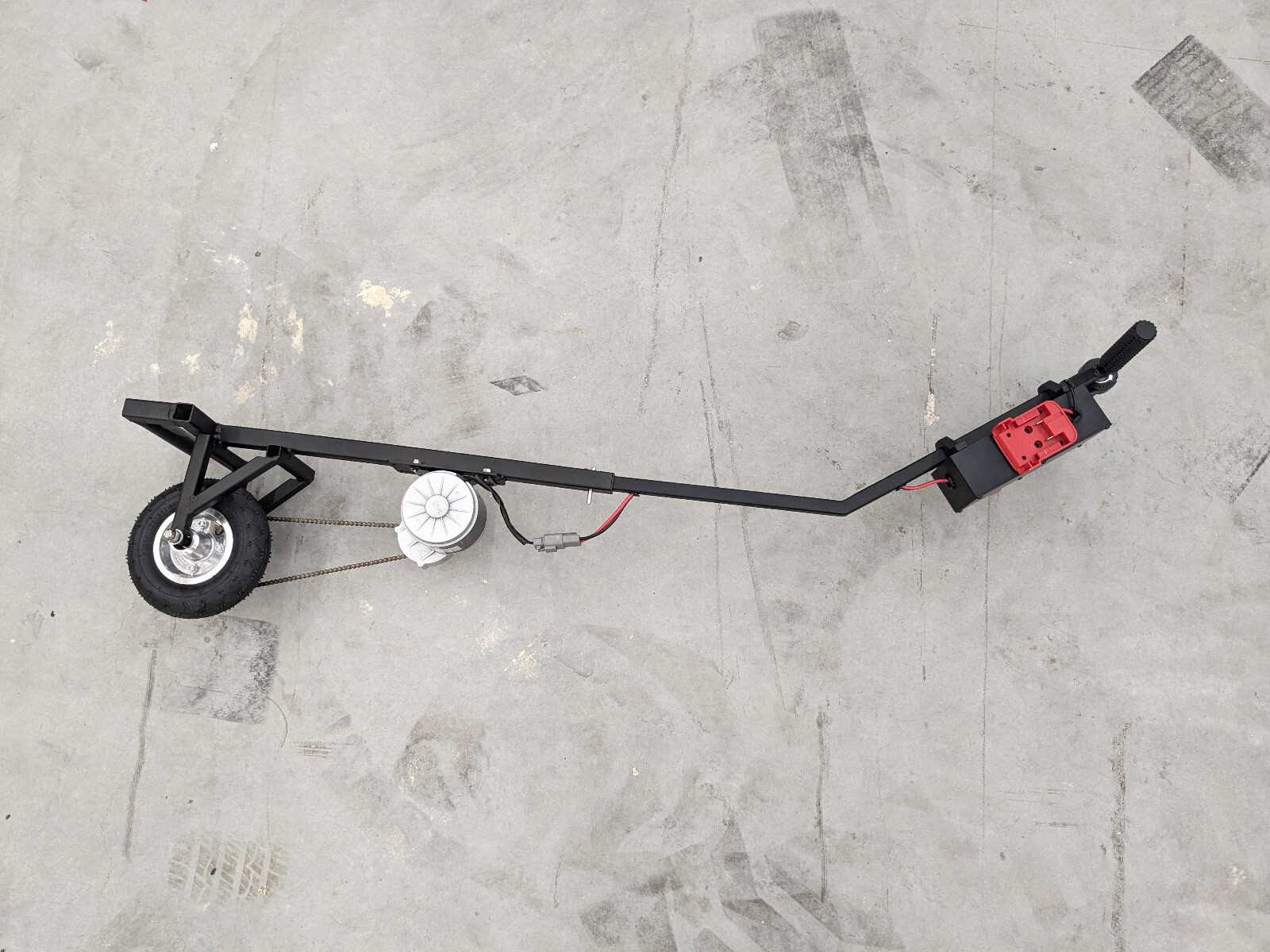 READ DESCRIPTION Powered Tow Bar Tug for Mooney – Mooney Mover