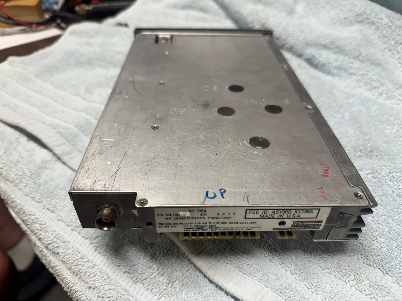 Bendix King KT196A TSO Com, PN 064-1054-30, digital flip-flop