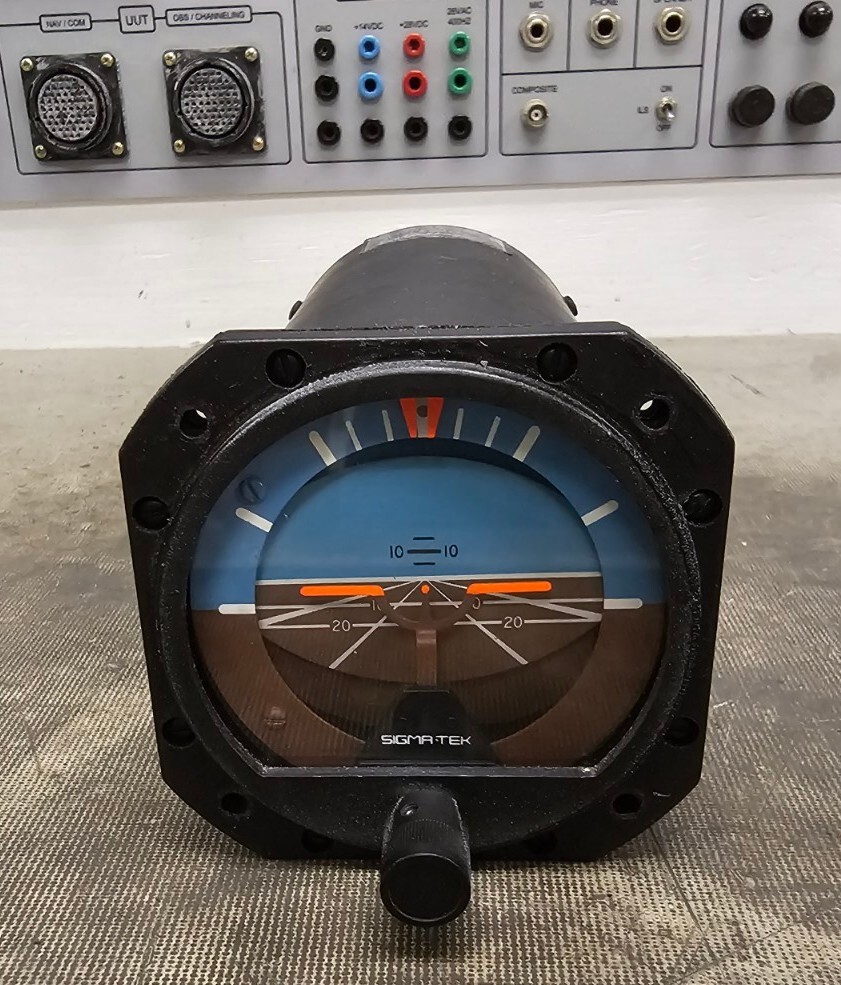 Sigma Tek Attitude Gyro Model 5000B-36 P/N: 23-501-06-16 W/ 60 Day Warranty