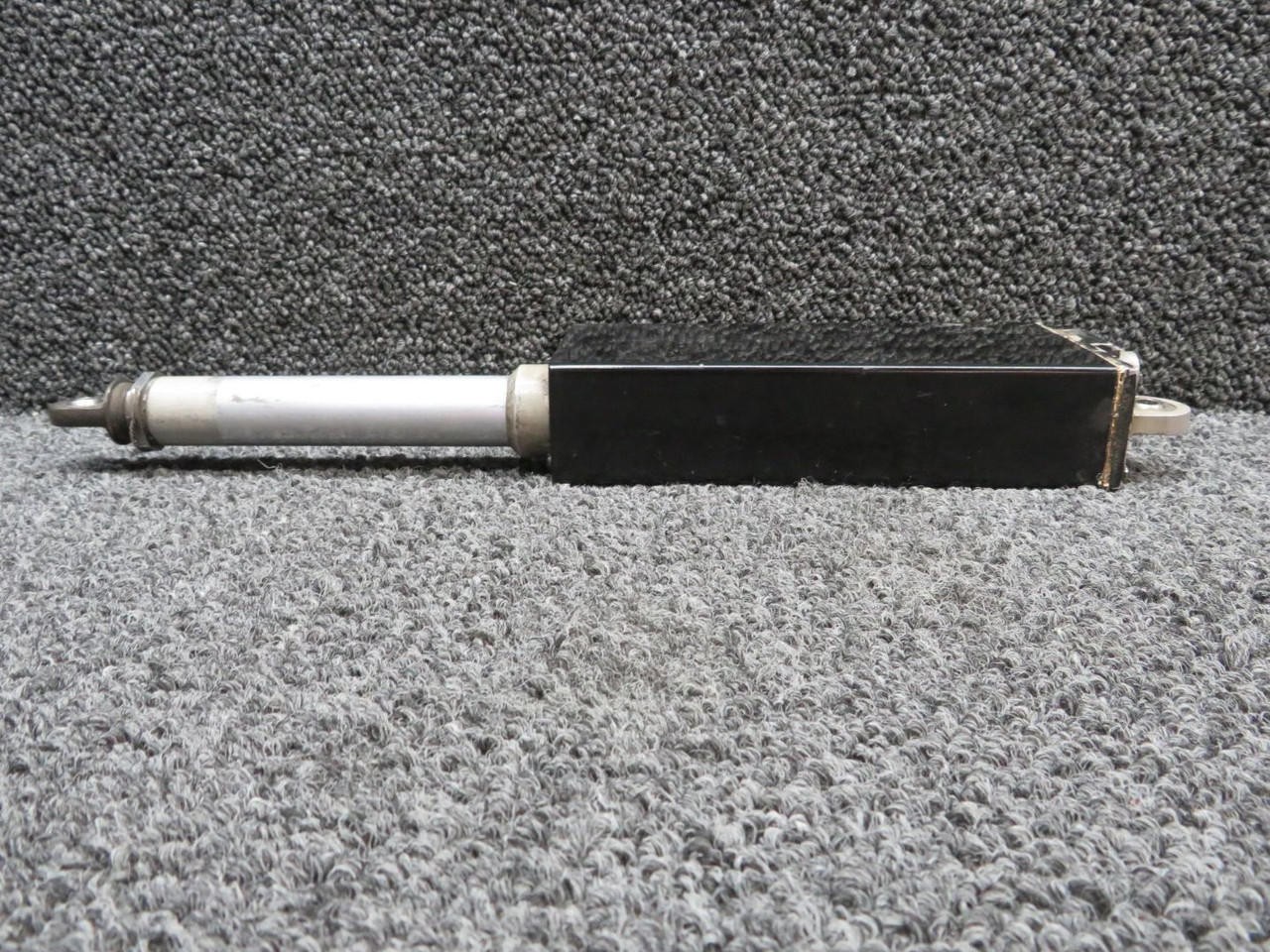 AE4123 MK1 Lucas Aerospace Linear Actuator (Volts: 28) (Core)