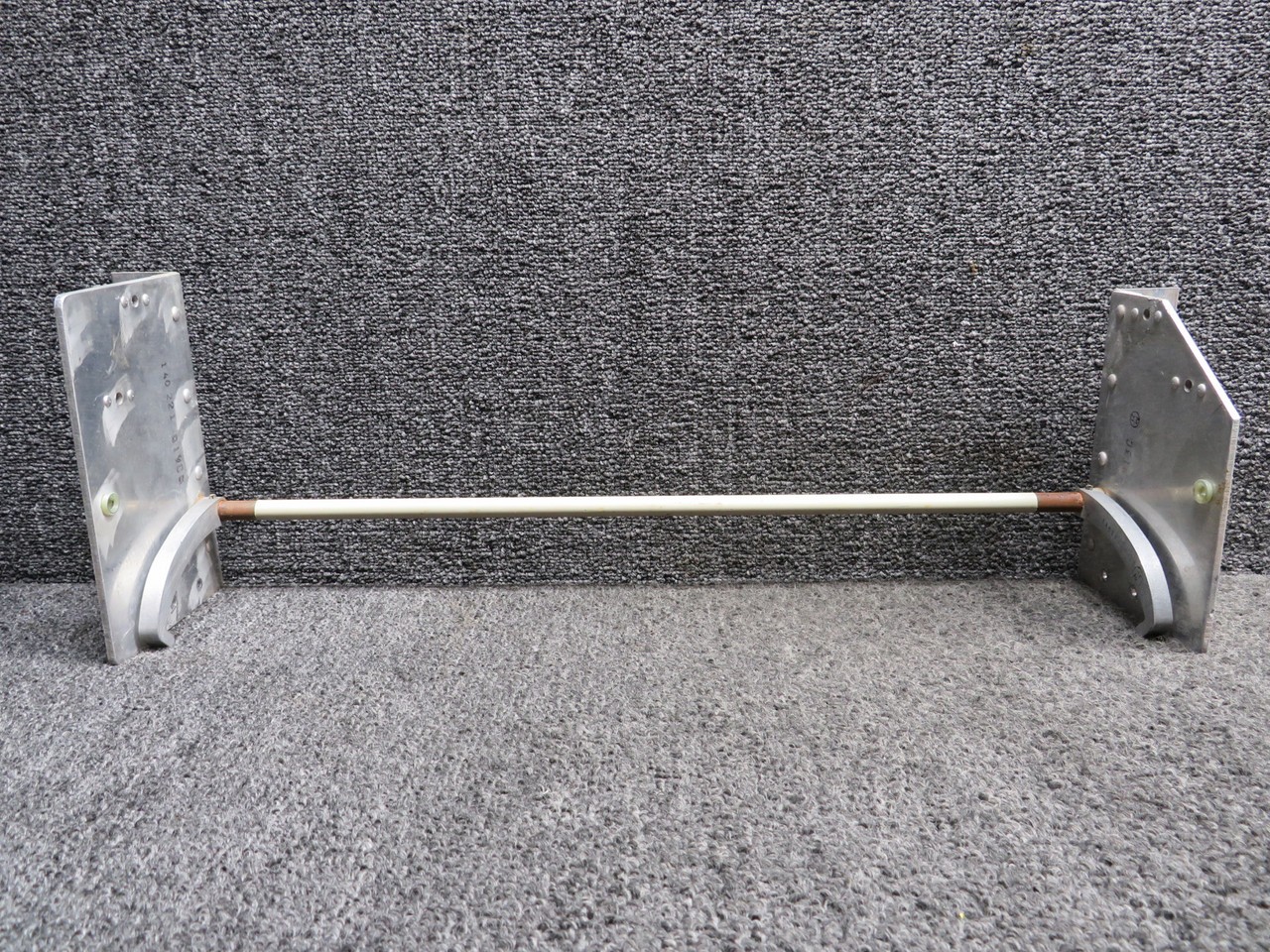 140221-019, 140221-013 Mooney M20K Aft Seat Adjust Brackets w Tube & Arms RH