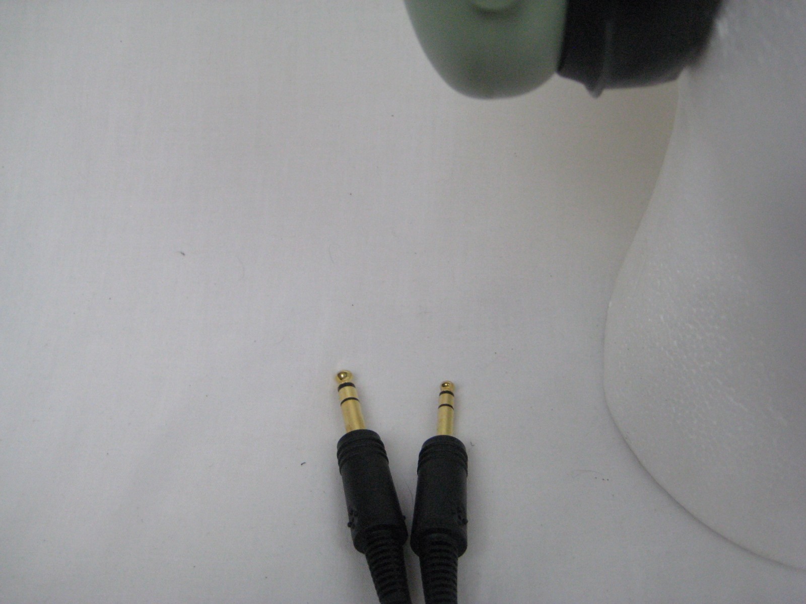 David Clark H10-13.4 Remanufactured General Aviation Headset with Volume Control