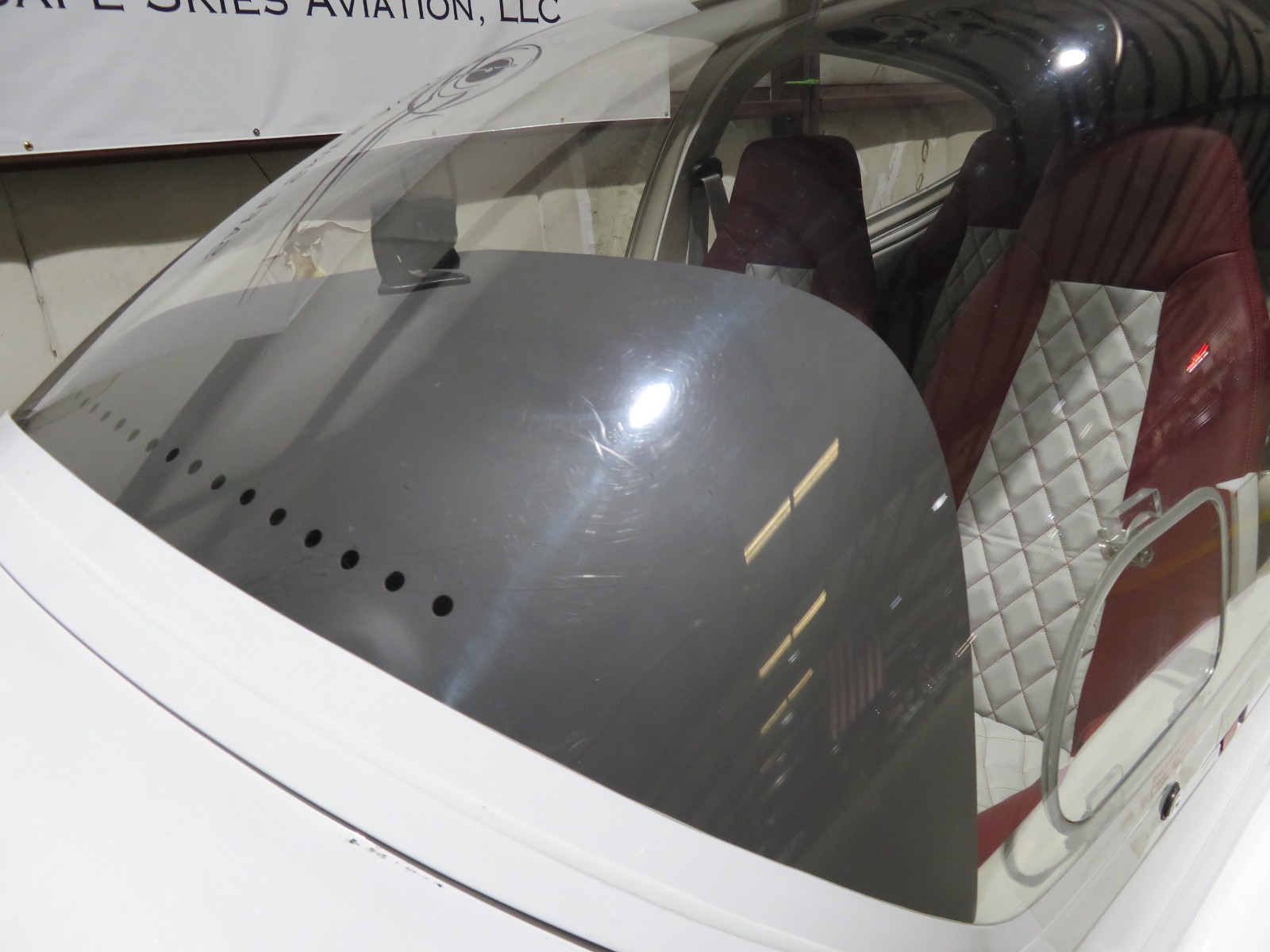 Diamond DA-40 Canopy Clear Tint P/N D41-5210-00-00 (0526-98)