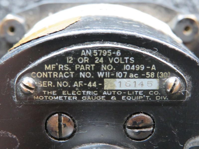 10499-A (Alt: AN5795-6) Electric Auto-Lite Dual Temperature Indicator