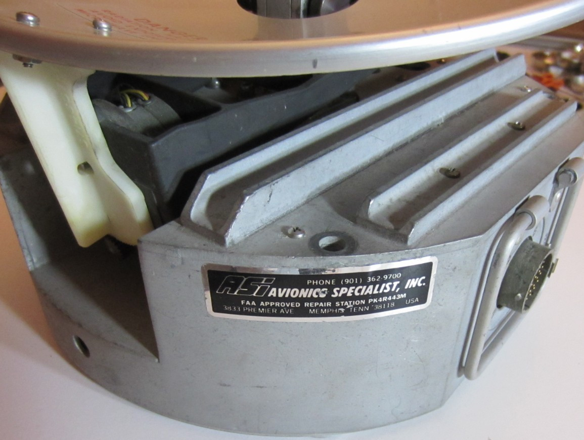 RADAR RCA RTA-1002 P/N MI 585264-1 FOR PARTS AS PICTURED COMPLETE