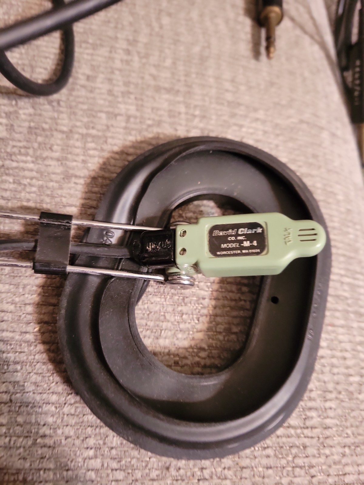 David Clark Headset Model H10-40 W/M-4 Electret Microphone. Untested, Parts Only