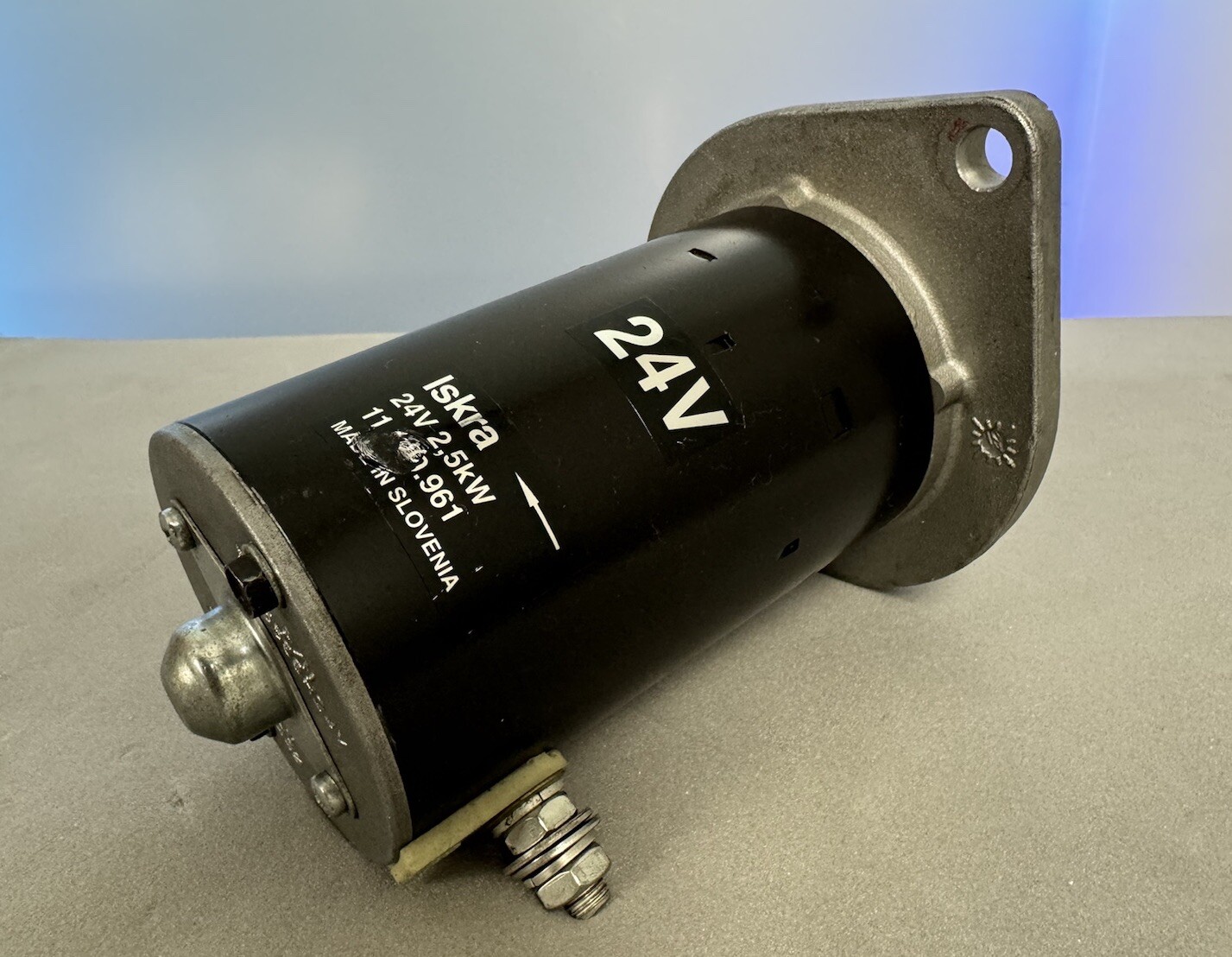 Iskra TCM Continental 24V Starter 655566H24V NO Documents VGC Ships FAST