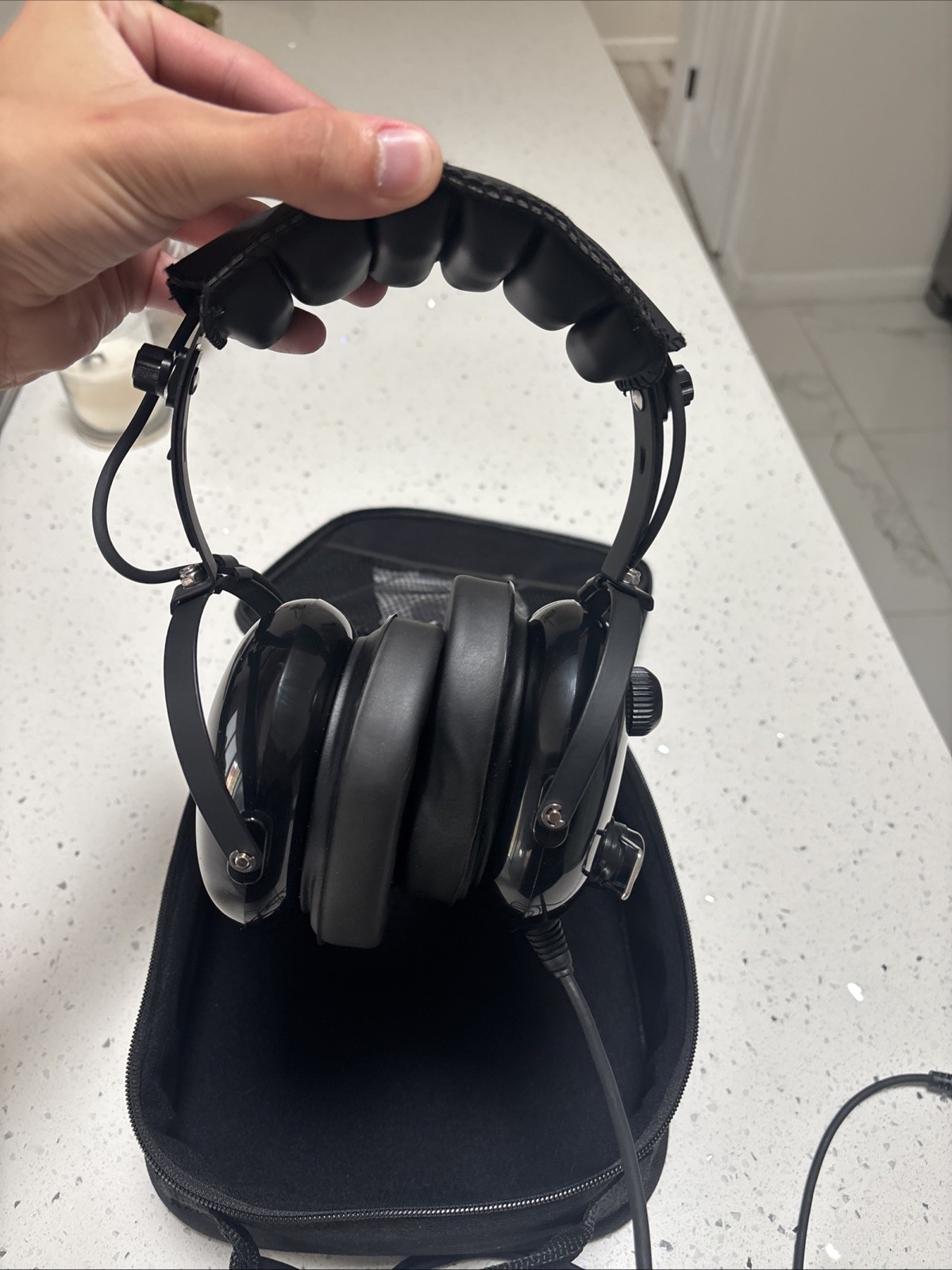 KORE AVIATION KA-1 GENERAL AVIATION HEADSET (MONO & STEREO) WITH HEADSET BAG…