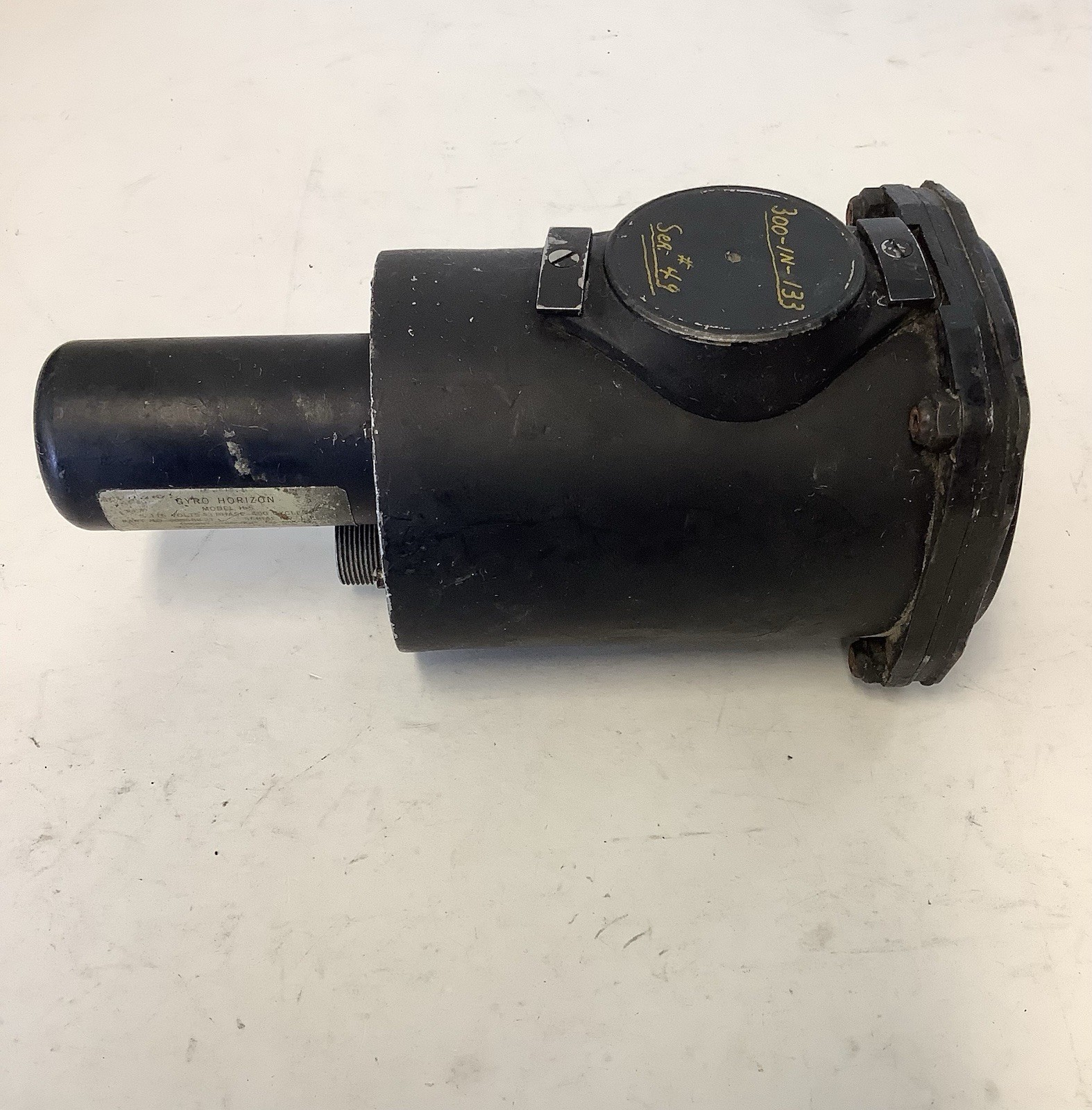 Sperry Gyroscope CO H-5 Gyro Horizon Indicator Gauge P/N 608588-23 115V