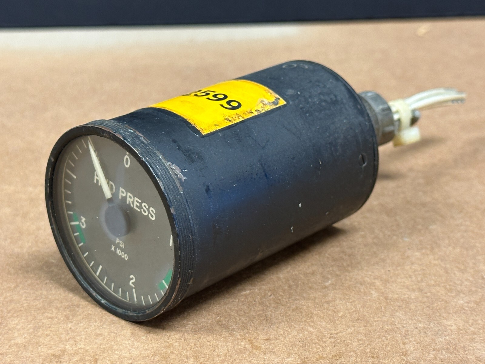U.S. Gauge Aircraft 26V 4000 PSI Hydraulic System Pressure Indicator SRL7F