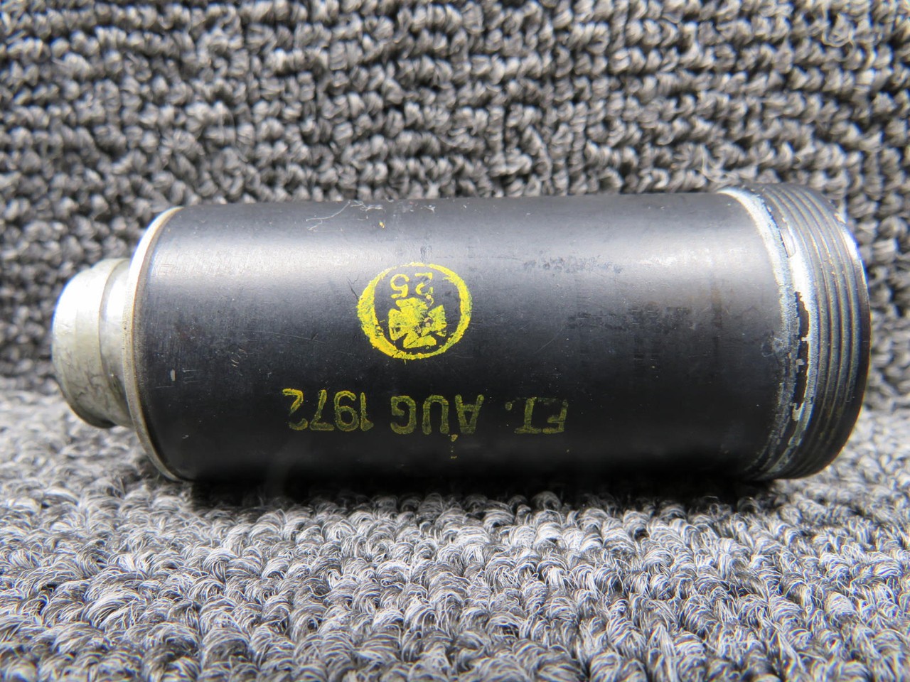 SR-94J (Alt:100-384050-3) U.S. Gauge Oil Pressure Indicator (26V)