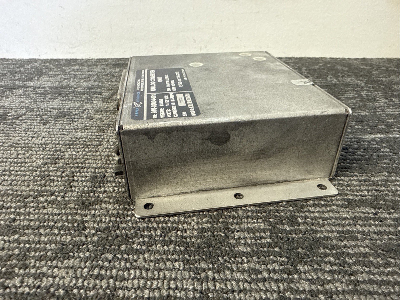 Aspen Avionics, Inc. Analog Converter Unit P/N: 910-0004-001 (14/28V)
