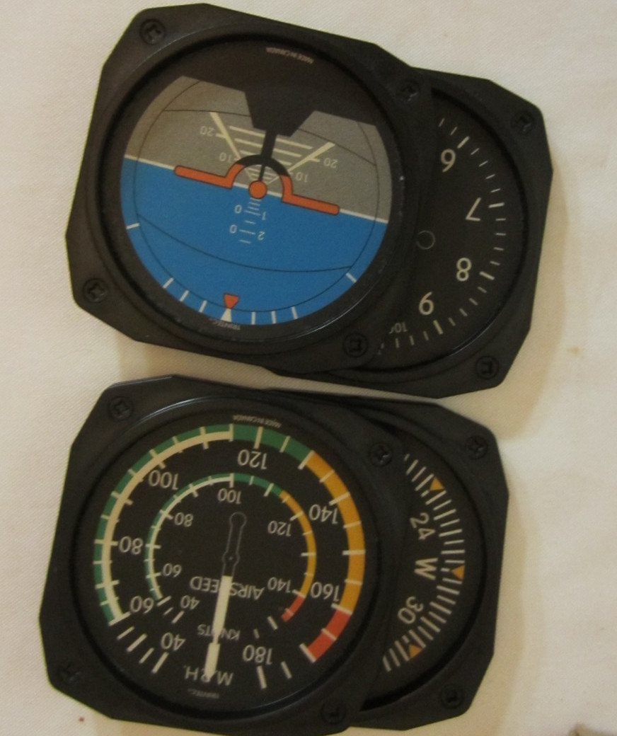 4 TRINTEC AVIONICS AIRPLANE COASTERS PRE-OWNED MADE IN CANADA
