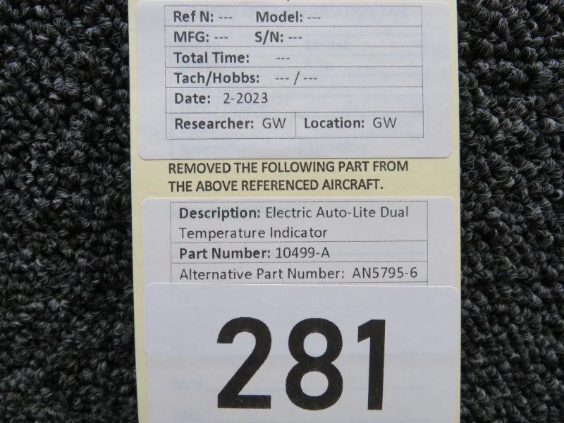 10499-A (Alt: AN5795-6) Electric Auto-Lite Dual Temperature Indicator