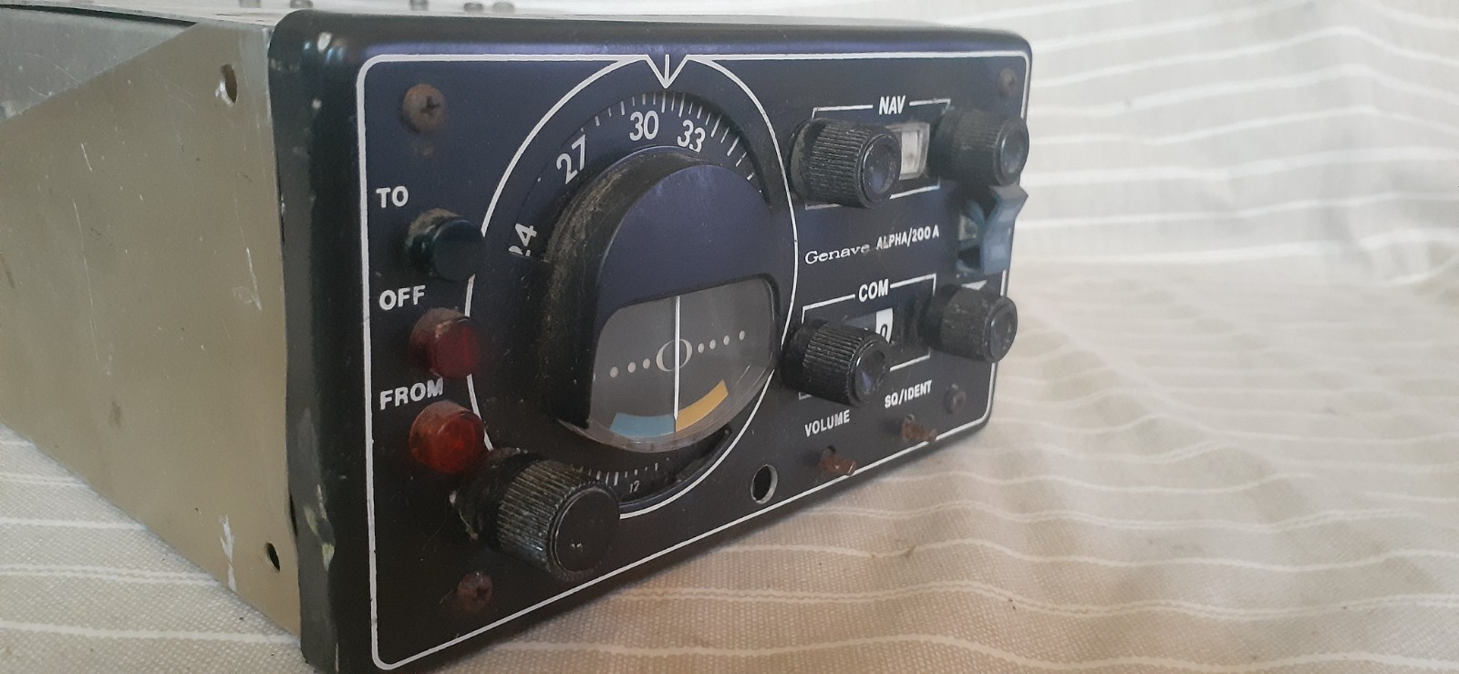 Vintage Genave Alpha/200A Aircraft Navigation & Communications Radio, Untested