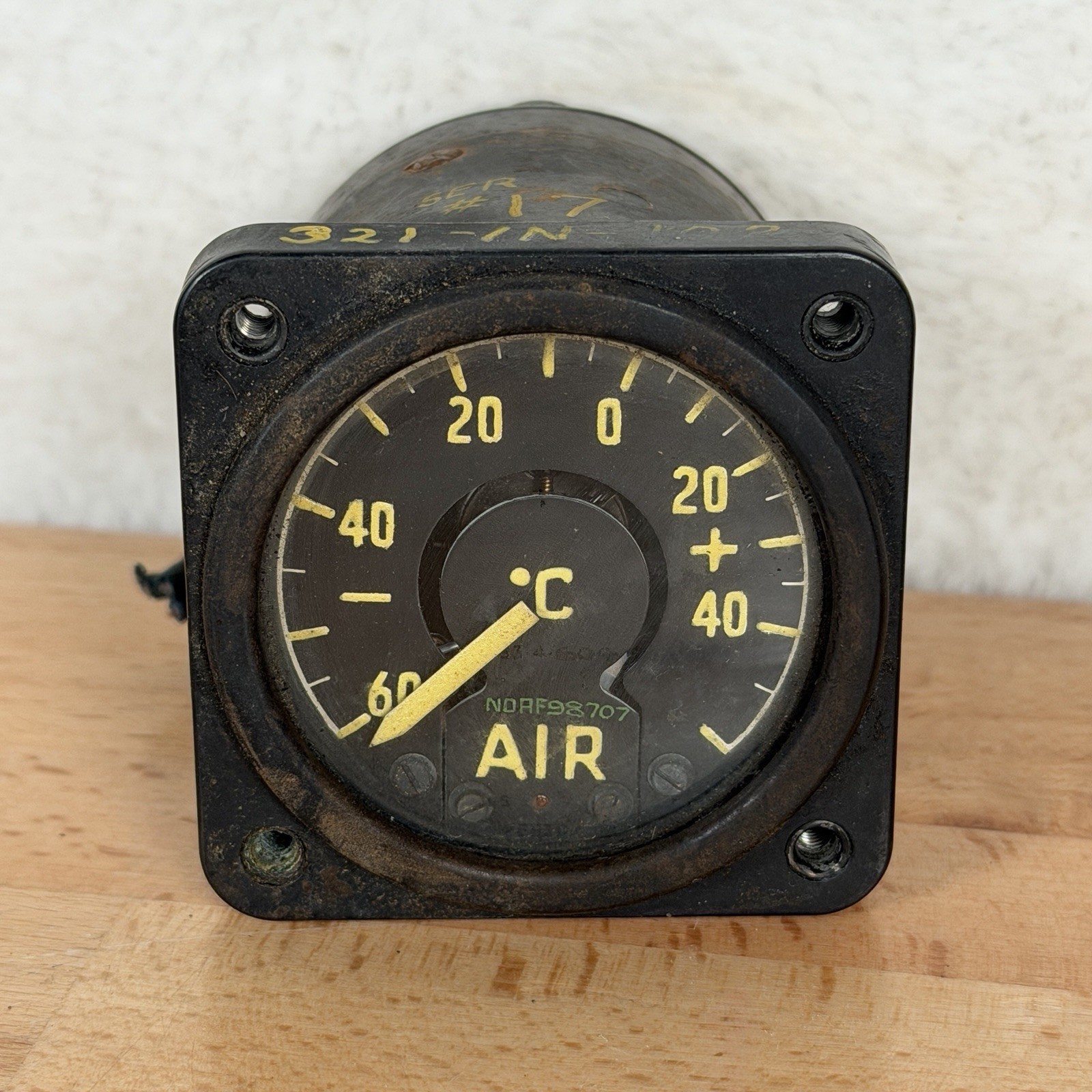 VTG Military Aircraft Type Engine Gauge Air Pressure 321-1N-102 Sangamo Weston