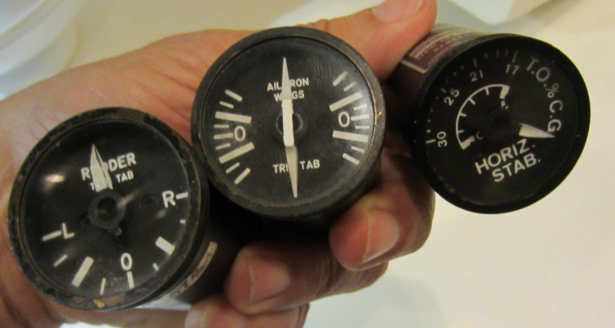 WESTWIND GAUGE LOT OF 3 GENERAL ELECTRIC GAUGS AILERON STABILIZER RUDDER
