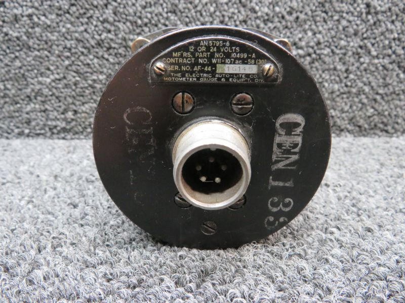 10499-A (Alt: AN5795-6) Electric Auto-Lite Dual Temperature Indicator