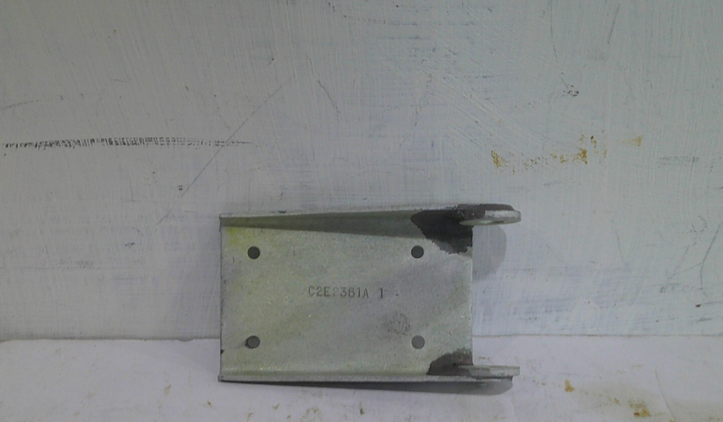 DE HAVILLAND DHC-2 BEAVER AIRCRAFT BRACKET P/N C2E2361 NEW