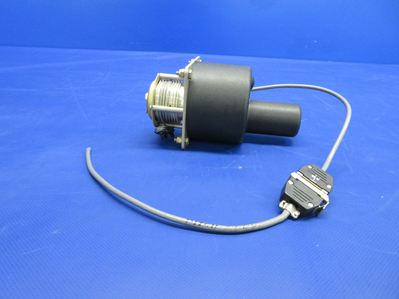 Cessna 182 / 182H S-TEC Corporation Autopilot Pitch Servo 10107-P4 (0126-444)
