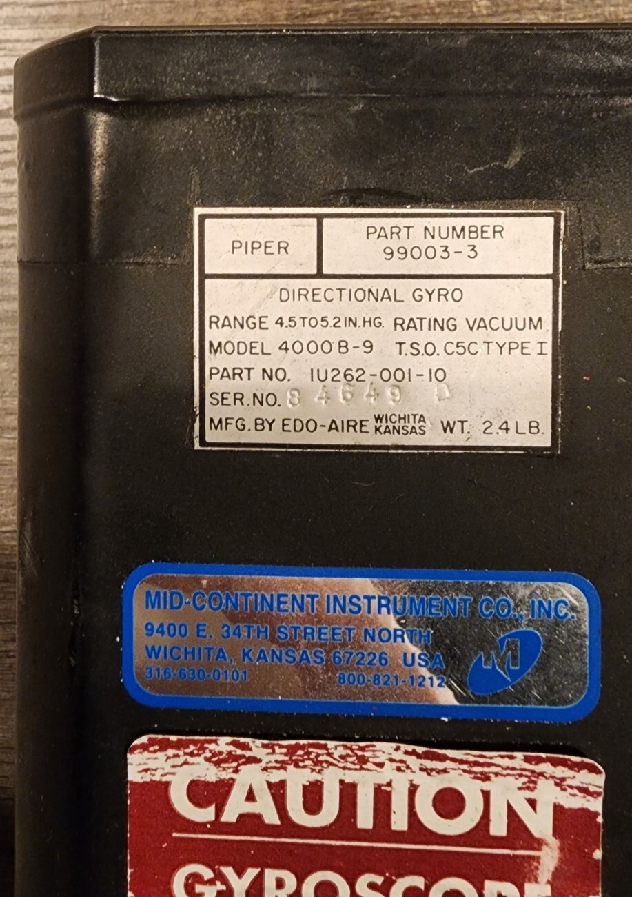 EDO-AIRE 4000B-9 DIRECTIONAL GYRO P/N: 1U262-001-10 Piper 99003-3 W/ 60 Day Warr