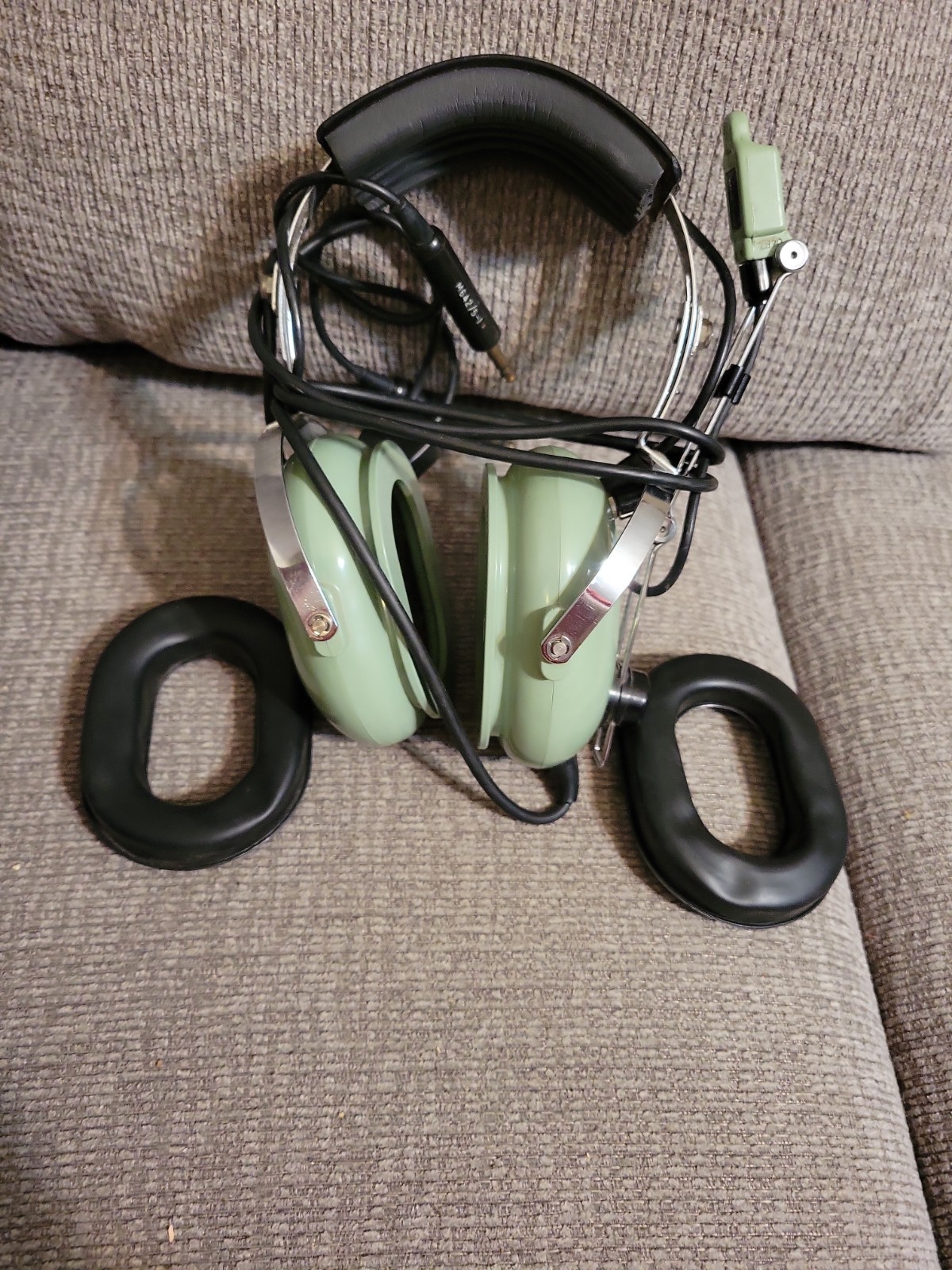 David Clark Headset Model H10-40 W/M-4 Electret Microphone. Untested, Parts Only