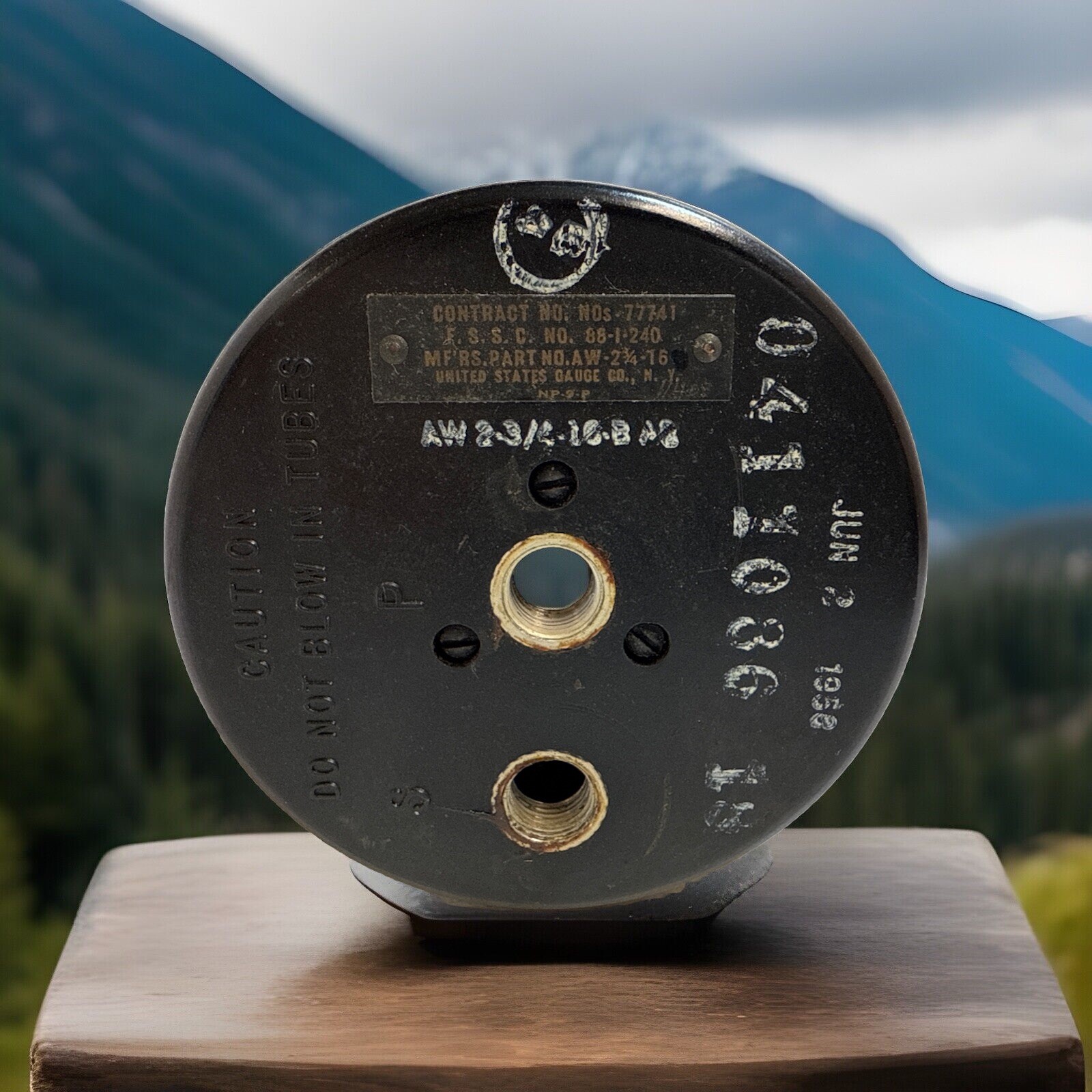 UNITED STATES GAUGE CO. AIRSPEED INDICATOR AW-2-1/4-16