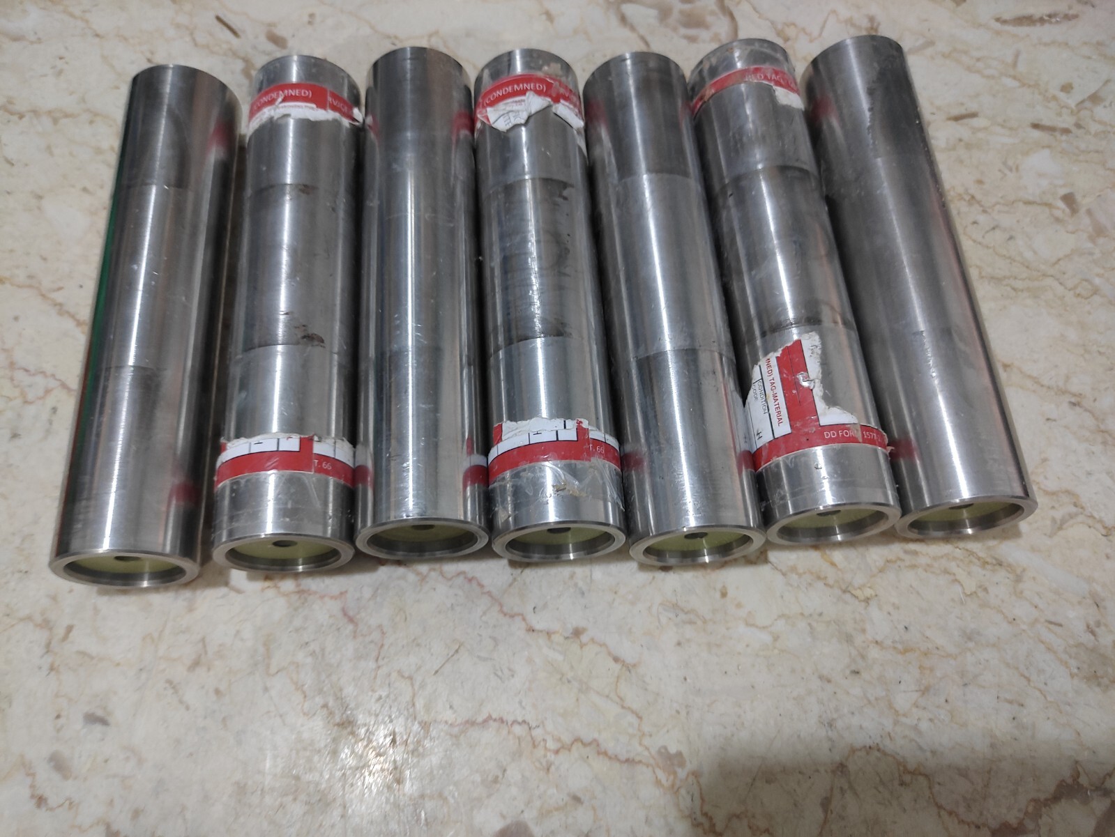 Lot of 7 Rotor Link Pin Assembly 7-211411199-3 Boeing | FedEx or DHL