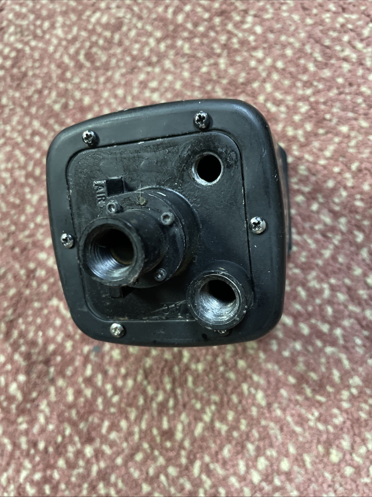 Cessna Aircraft R.C Allen Articial Horizon Gyro Indicator RCA 21-14 C661001-0503