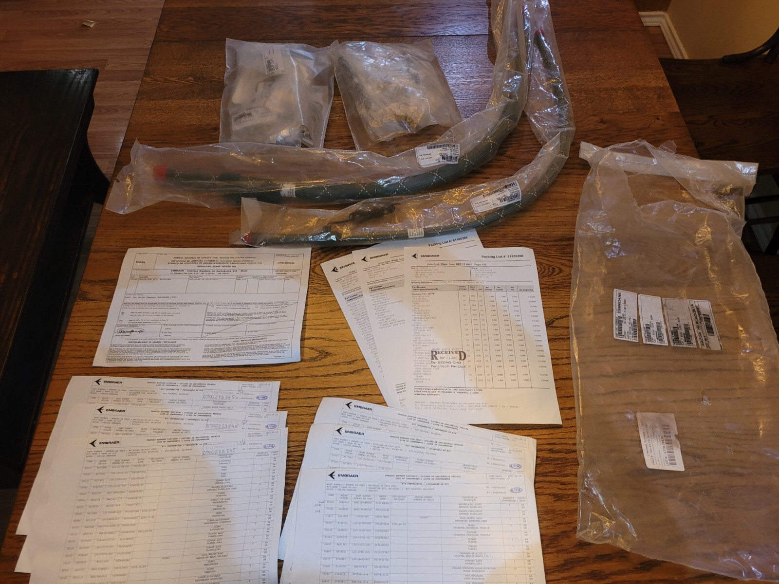 New Embraer Bombardier BD-700 Collector Kit BS-145LEG-38-0002