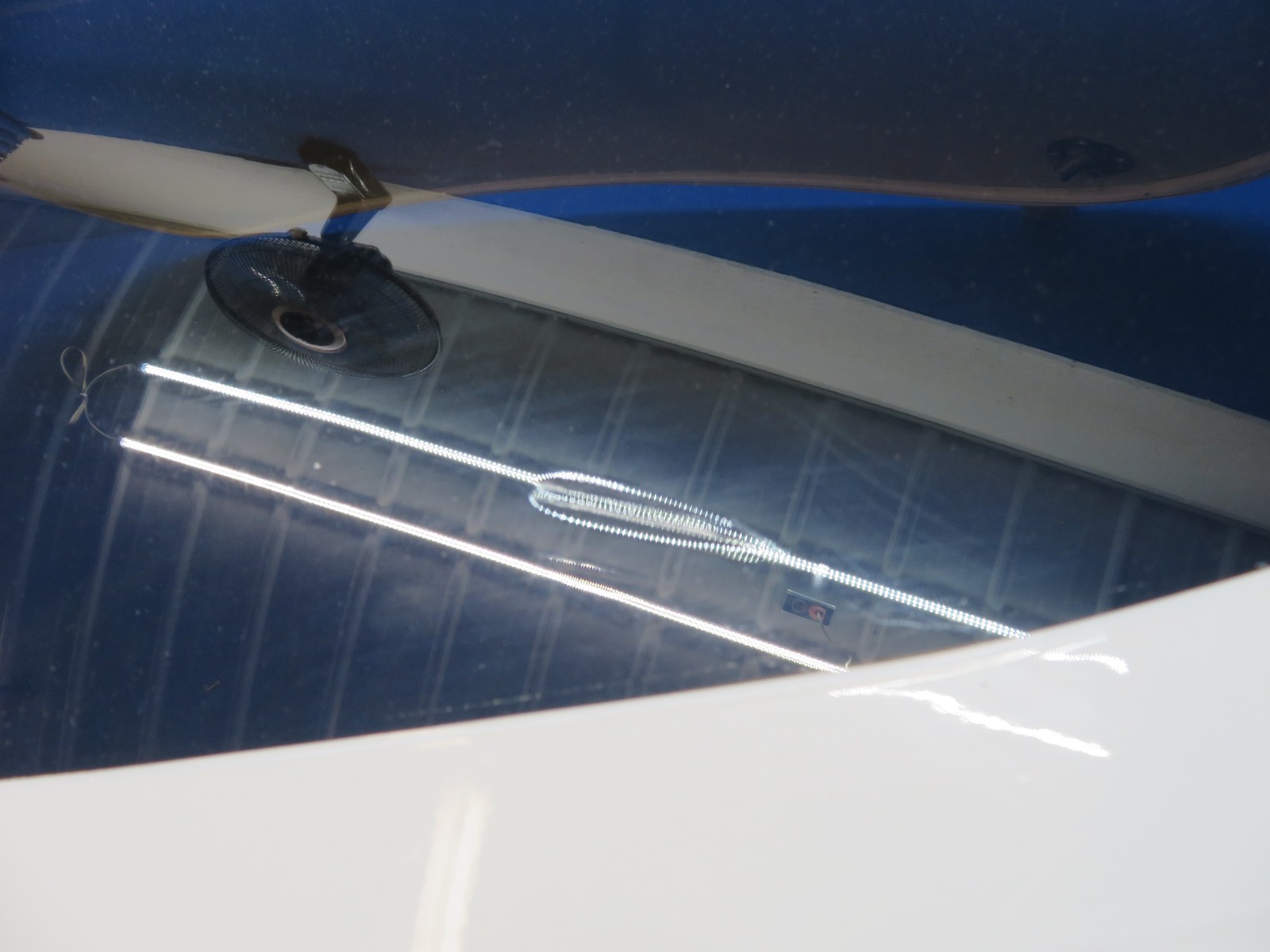 Diamond DA-40 Passenger Door P/N DA4-5221-00-00_04 NO KEY (0526-420)