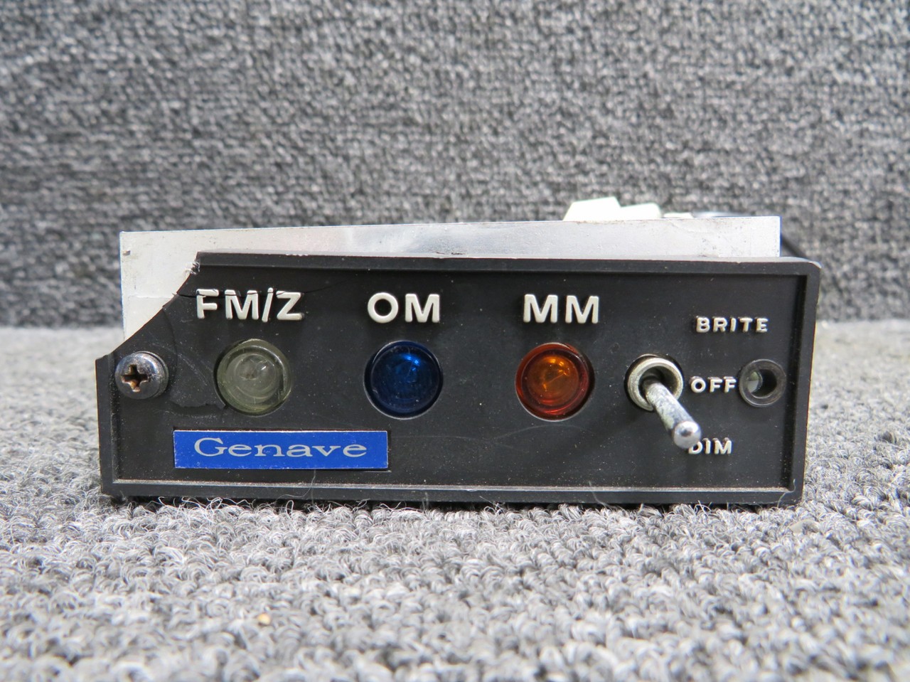 Delta 303 Genave Marker Beacon Receiver (Chipped Corner)