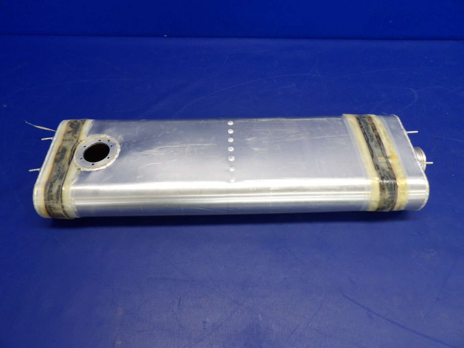 Diamond DA-40 LH/RH Outboard Auxiliary Fuel Tank P/N D41-2817-20-00 (0626-2054)