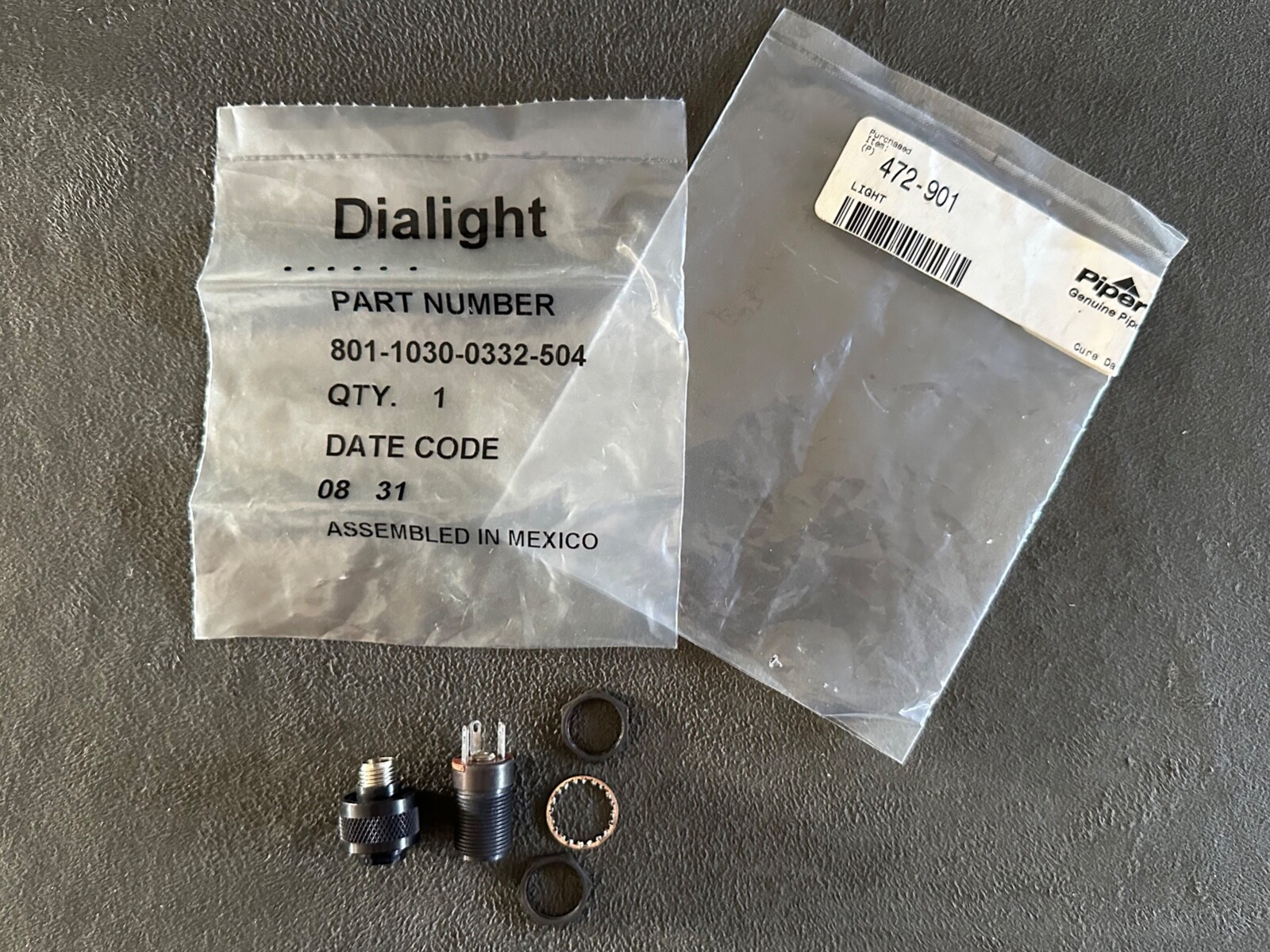 Piper Dialight Press To Test Indicator Light 472-901 (801-1030-0332-504), New