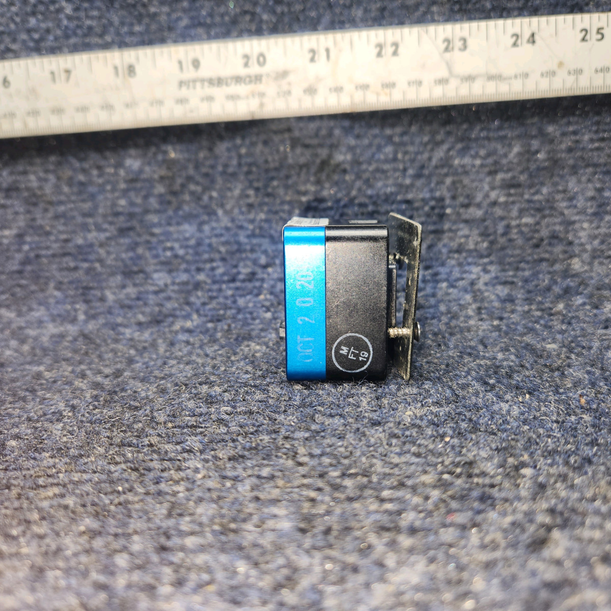 6430102-3 | Mid-Continent TA102 | Dual USB Charging Port w Mod (10-32V, 2.1A)