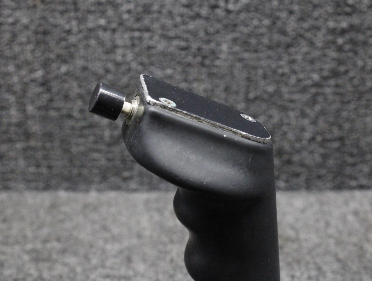 917024-504 Mooney M20K Co-Pilot Control Wheel Assembly with Mic Switch