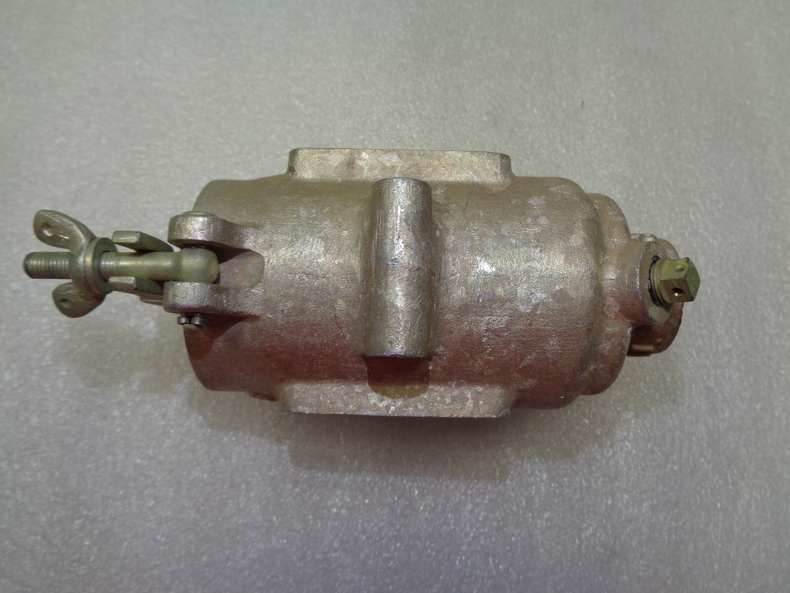 AIRCRAFT FUEL FILTER STRAINER HOUSING ASSEMBLY TYPE C2A