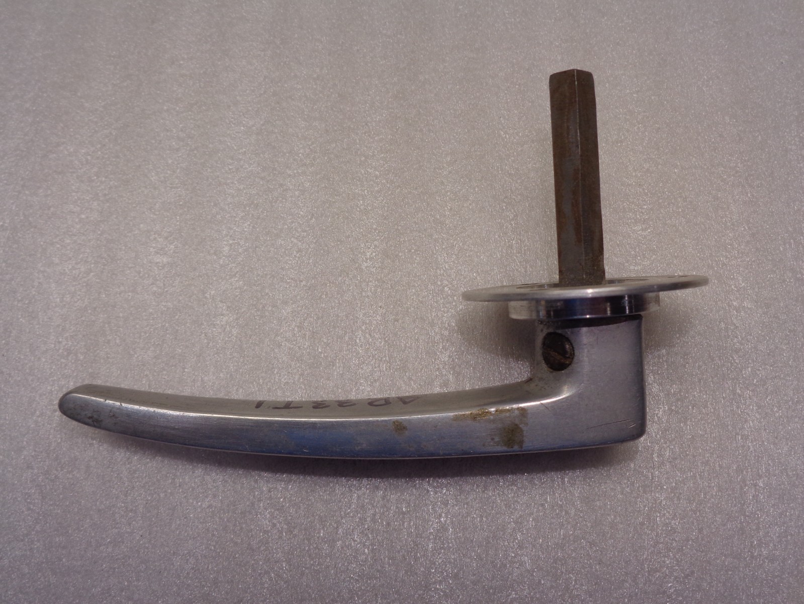 DHC-2 BEAVER ADAMS RITE REAR DOOR HANDLE ASSY AR33T1 W/ AR38-3 ESCUTCHEON