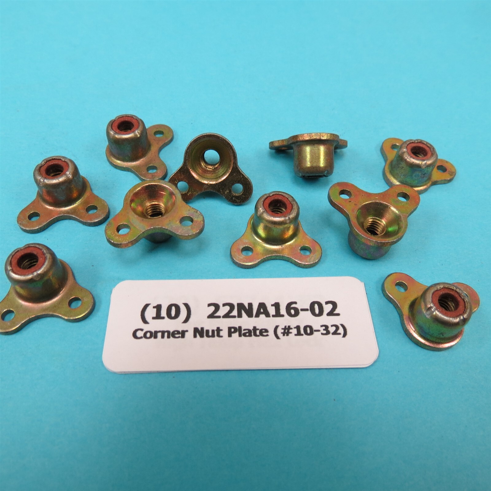 #10-32 Corner Anchor Nut Plates Countersunk 22NA16-02 WWII Aircraft Vintage (10)