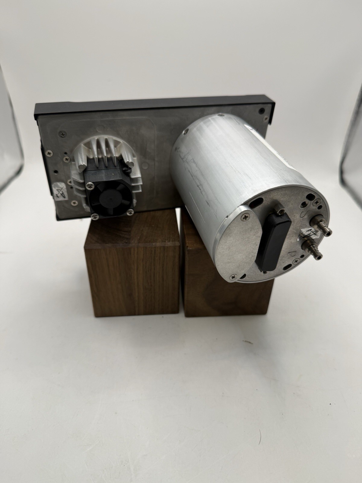 Aspen EFD 1000 level B P/N 910-00001-004 NEW OLD STOCK