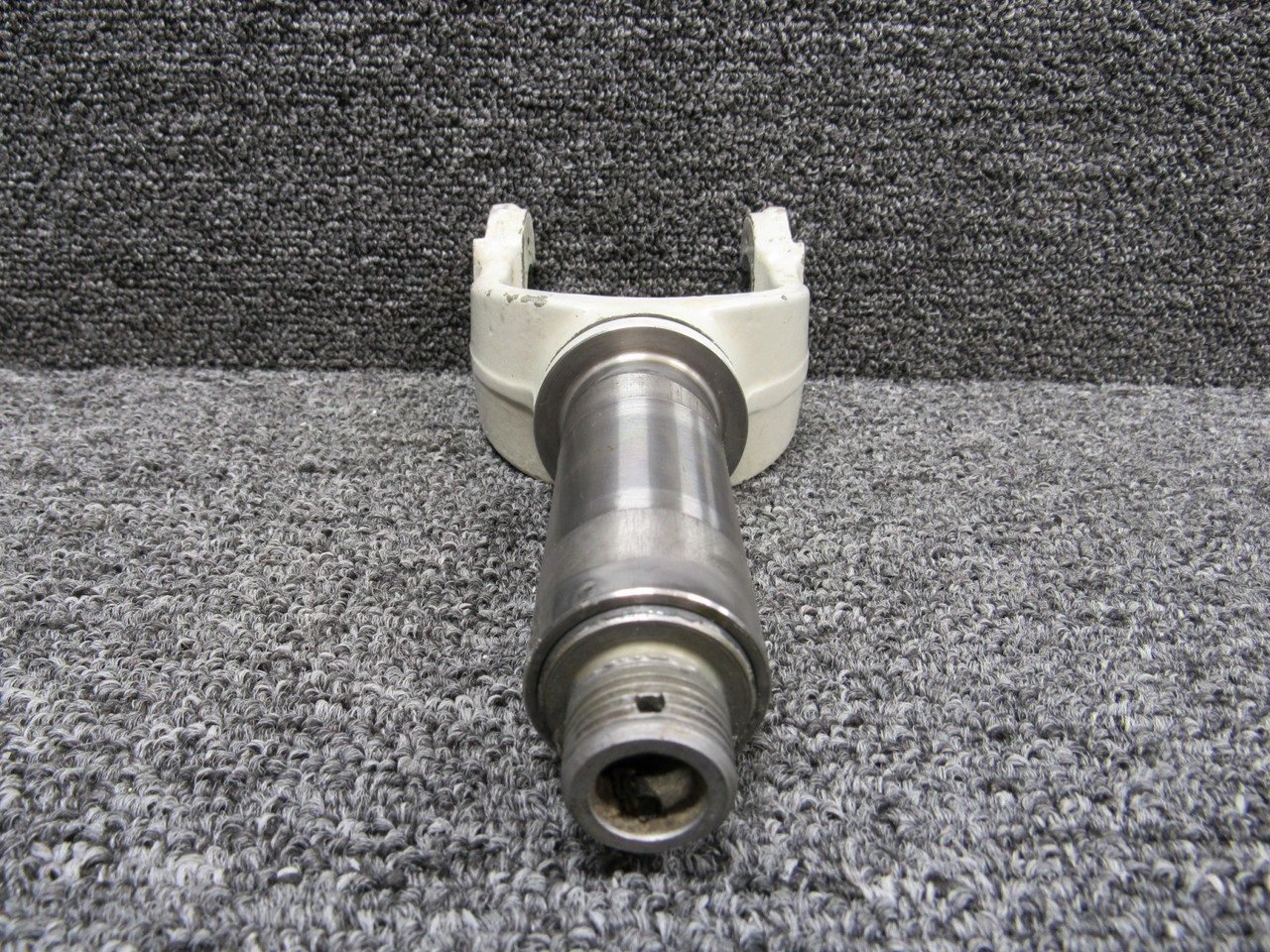 14929A Embraer EMB110 Main Landing Gear Fork