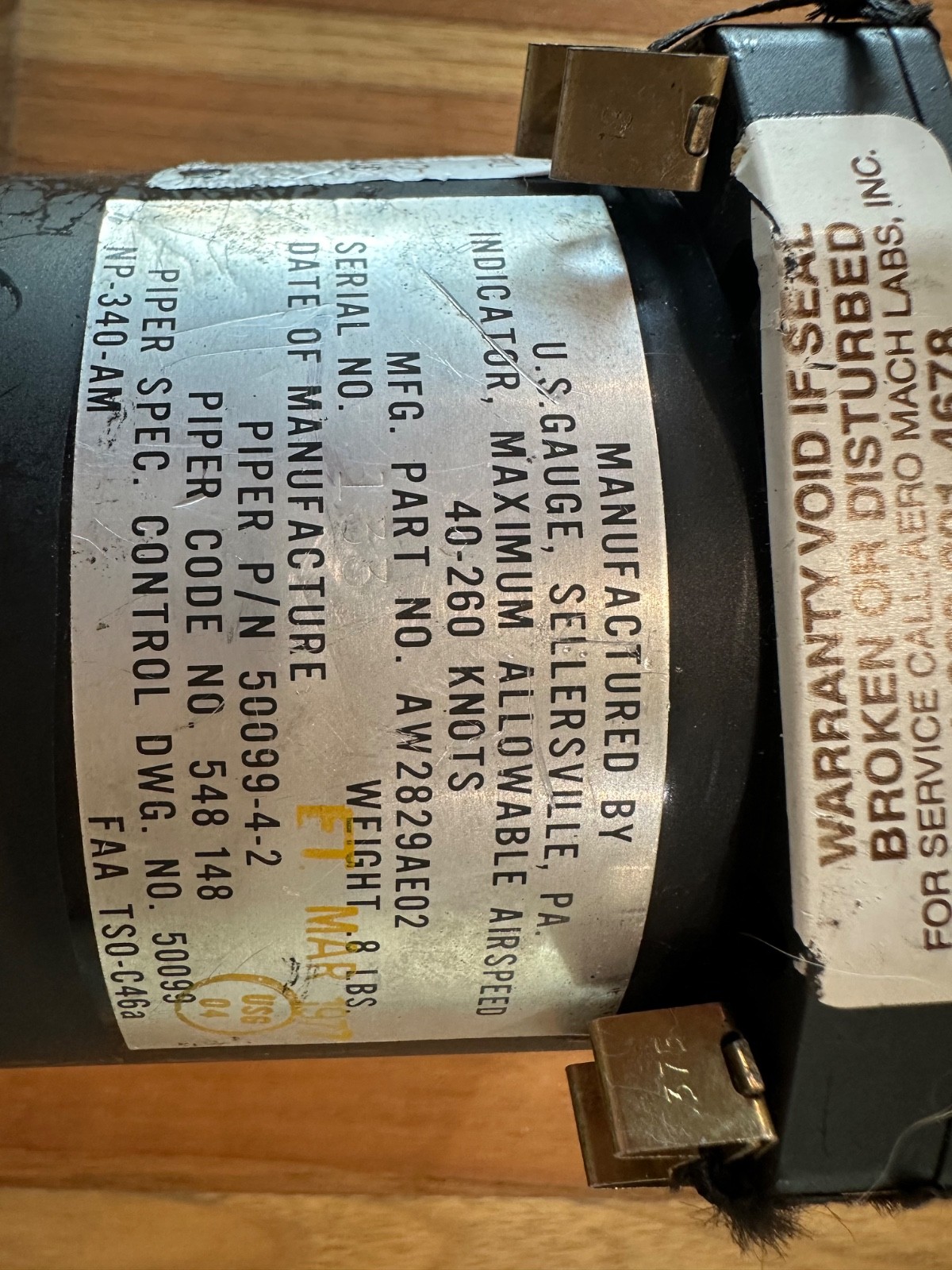 PIPER AW2829AE02 (Alt: 50099-4-2) US Gauge Max Allowable Airspeed Indicator