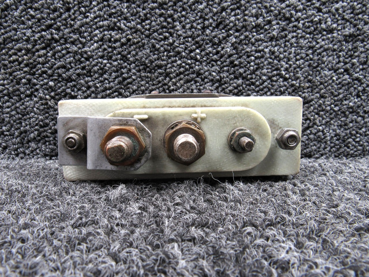 AN2552-3A Cessna 182H External Power Receptacle Assembly