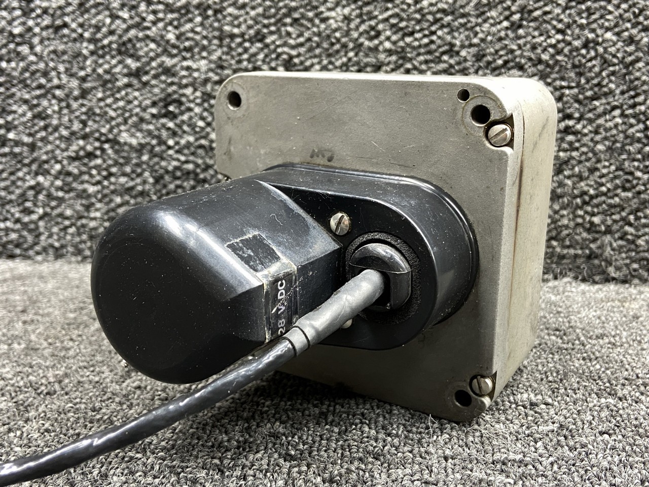1C785-2-903 Century Flight Systems Roll Servo